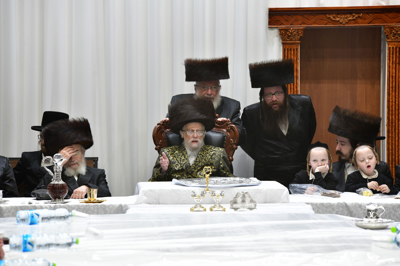 חג הפסח בחצה"ק סערט ויז'ניץ