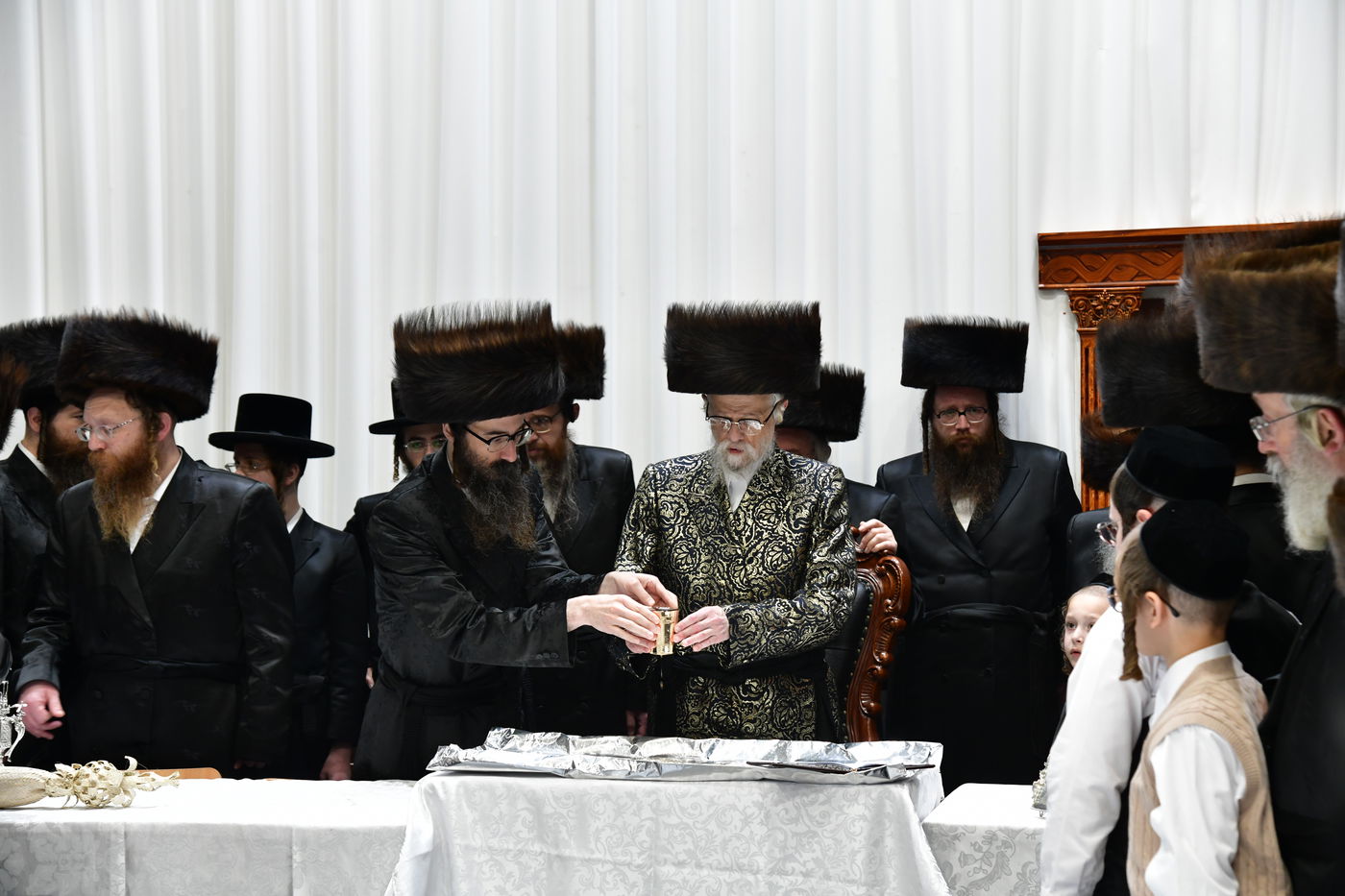 חג הפסח בחצה"ק סערט ויז'ניץ