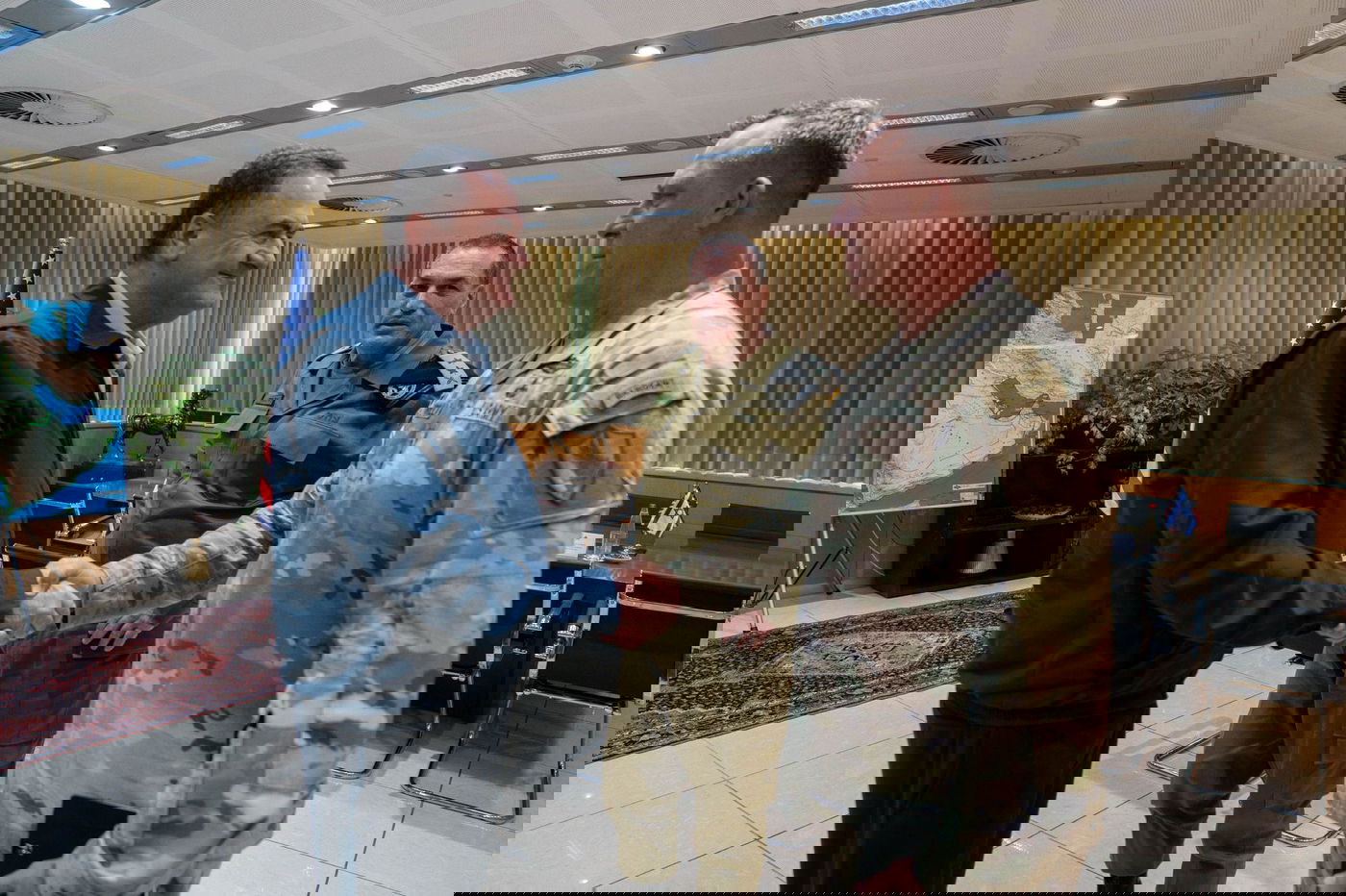 השר כ"ץ והרמטכ"ל זמיר נפגשו עם גנרל מייקל קורילה | תיעוד