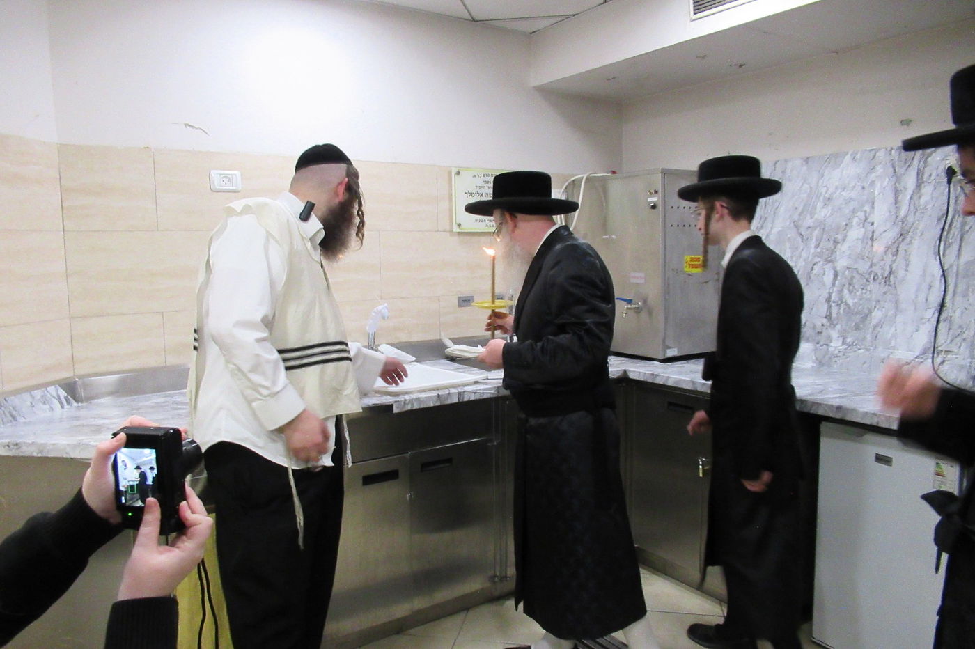 חג הפסח בחצה"ק קרעטשניף קריית גת 