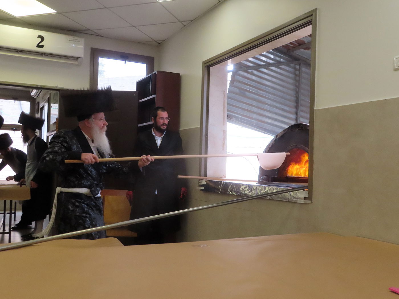 חג הפסח בחצה"ק קרעטשניף קריית גת 