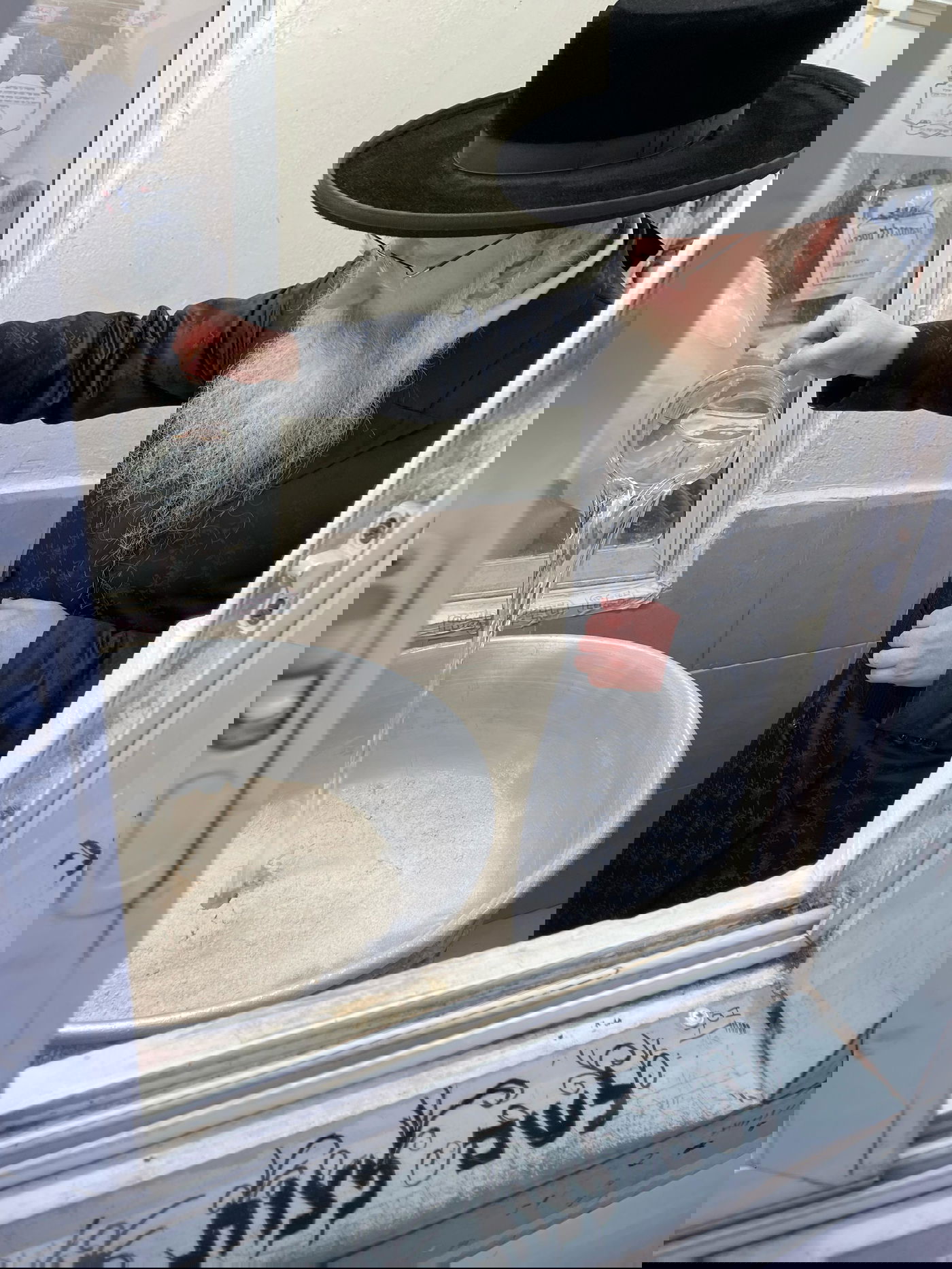 חג הפסח בחצה"ק קרעטשניף קריית גת 