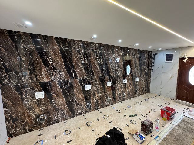 רבי ישעיה מקרעסטיר זיע"א שגדולי דורו העידו שמפתח הפרנסה נמצא אצלו