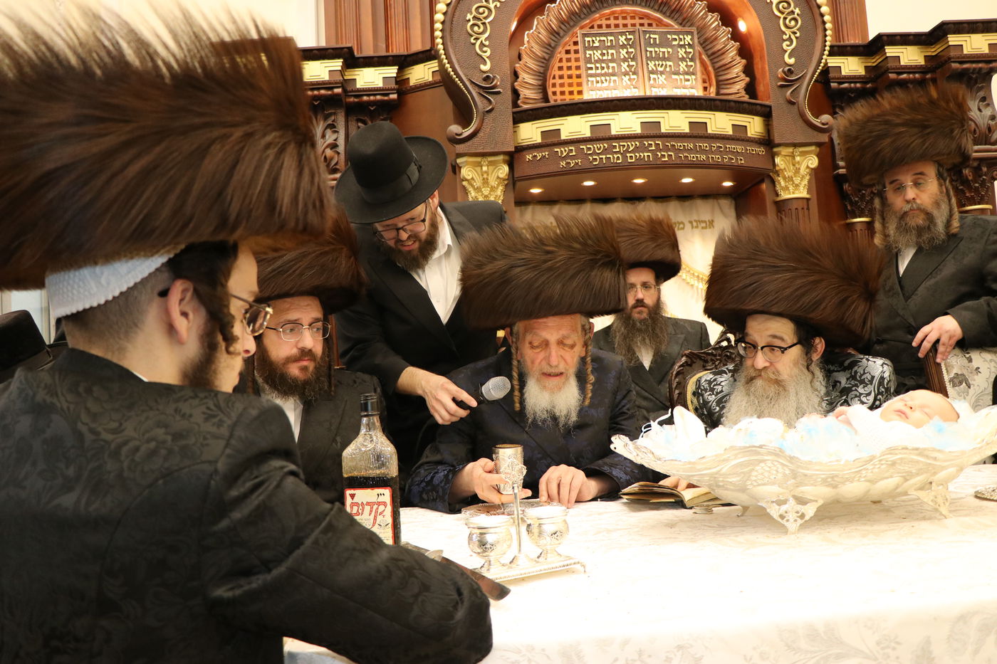 שמחת הפדיון הבן בחצרות זוויעהיל - נדבורנה אלעד