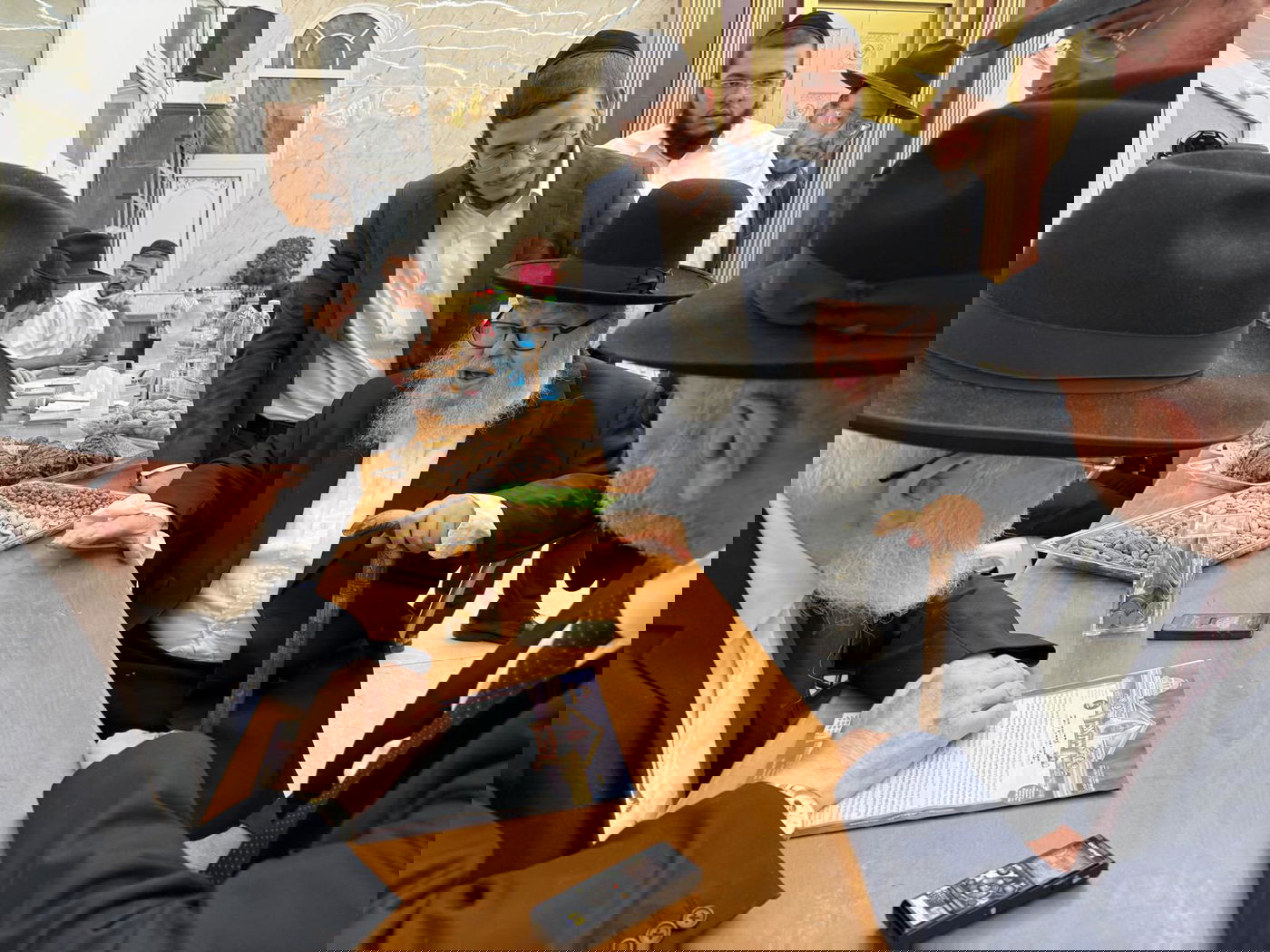 ניחום אבלים על הסתלקות הגר"מ מאזוז זצ"ל