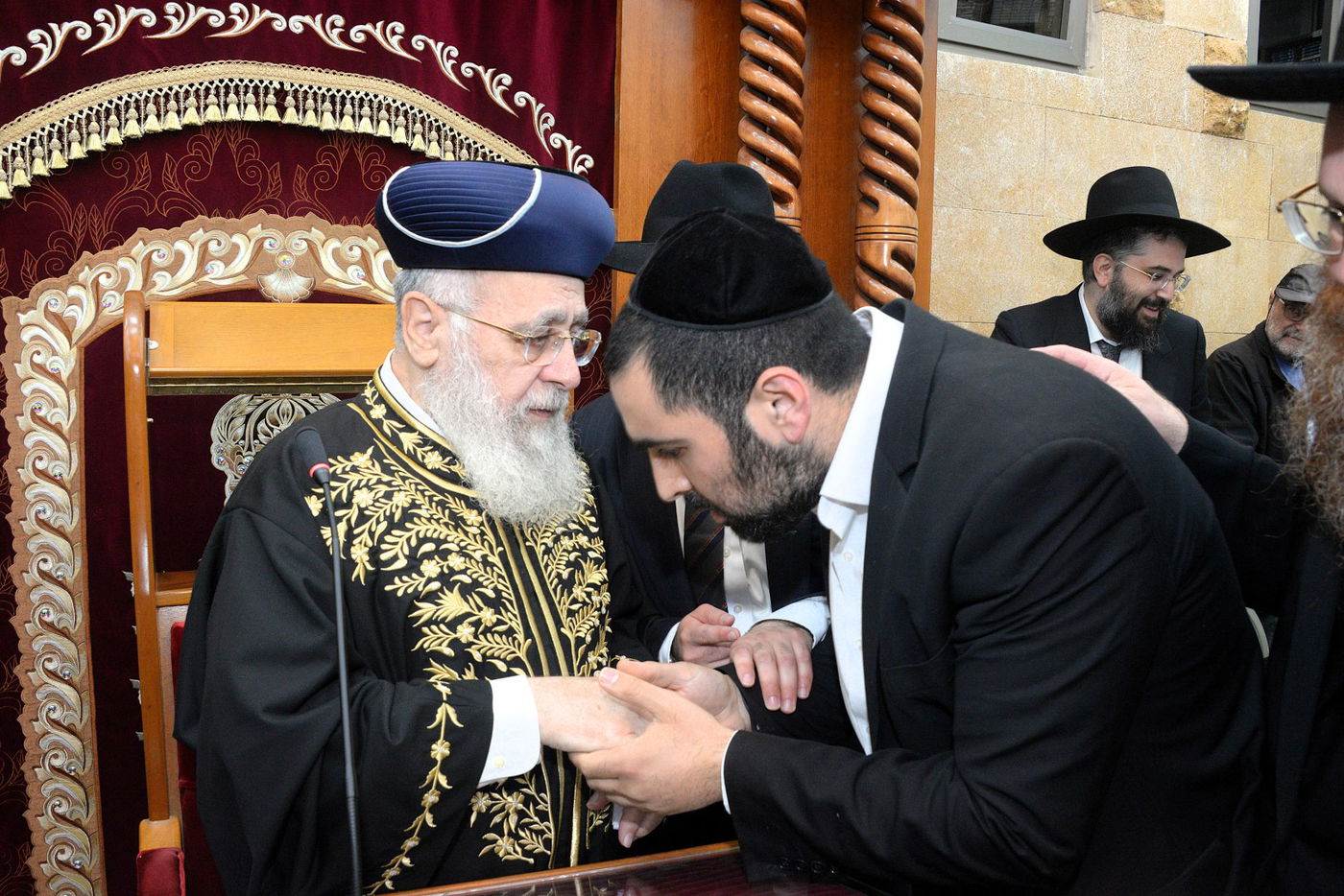 הראשל"צ הגאון רבי יצחק יוסף בשיעור בחיפה