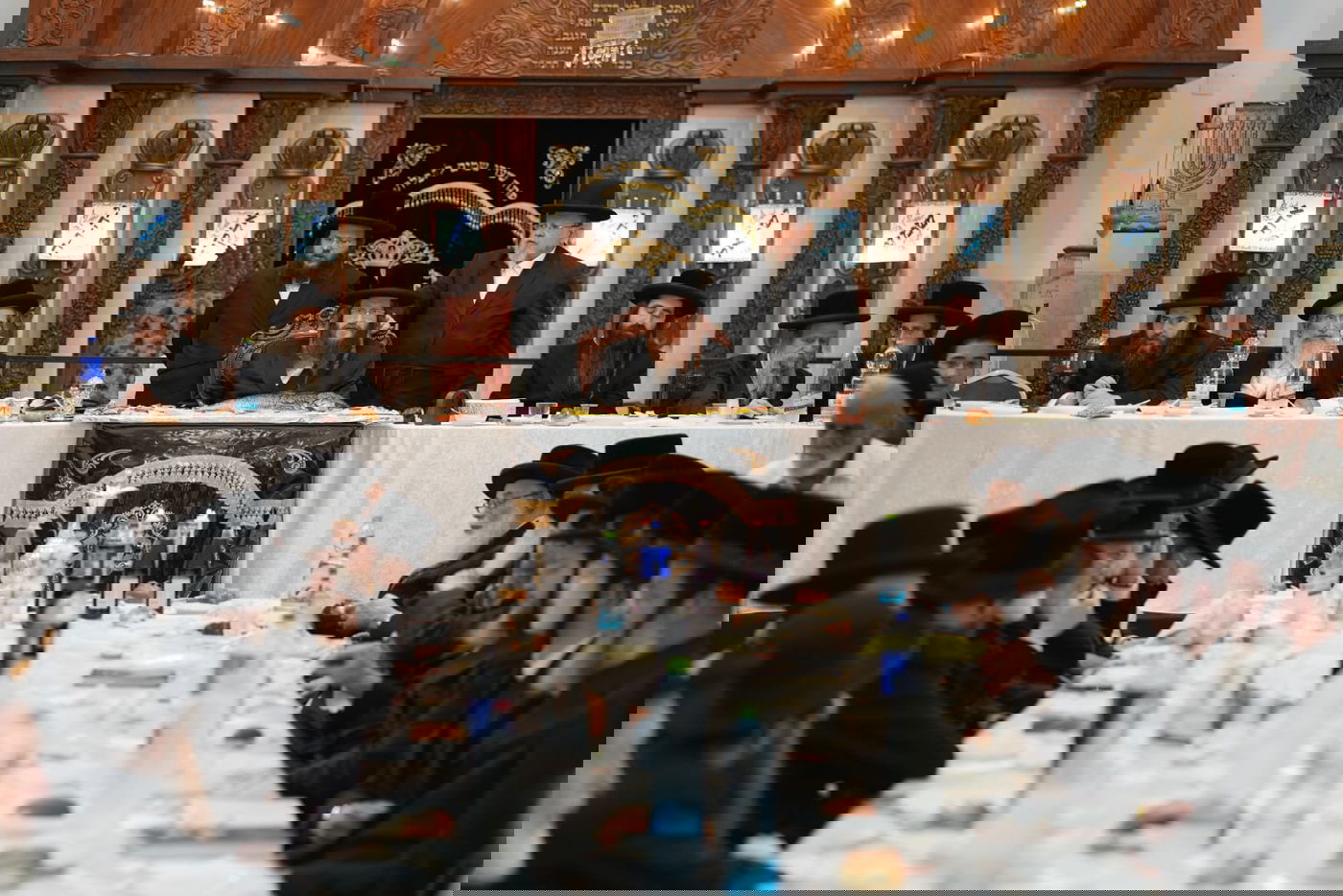 טיש הילולא בקאליב