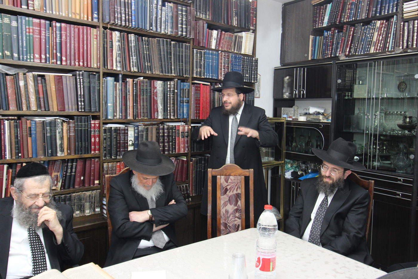 הגר"מ בן שמעון בפתיחת שיעור א' בישיבת 'אור התלמוד' 