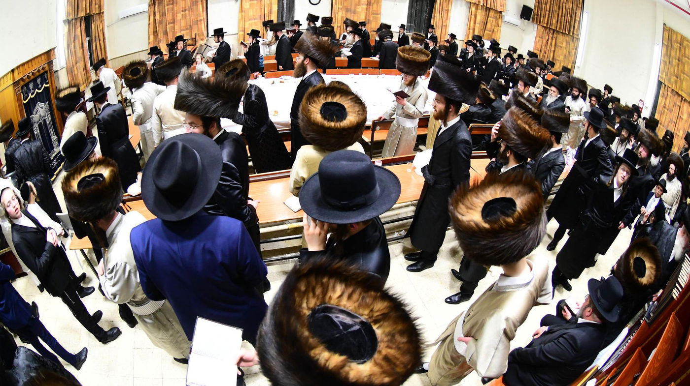 האדמו"ר מפינסק קרלין שבת בב"ב