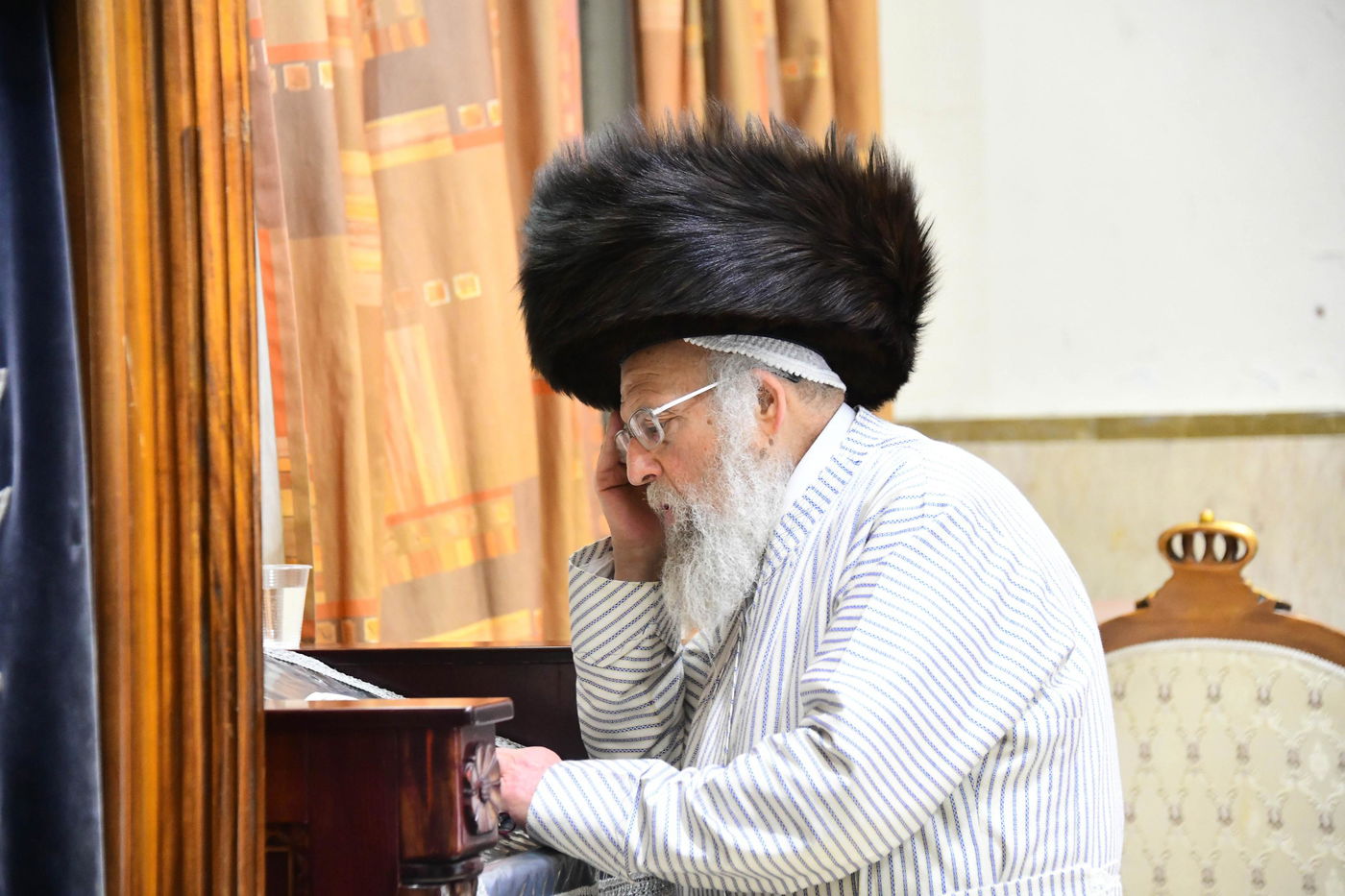 האדמו"ר מפינסק קרלין שבת בב"ב