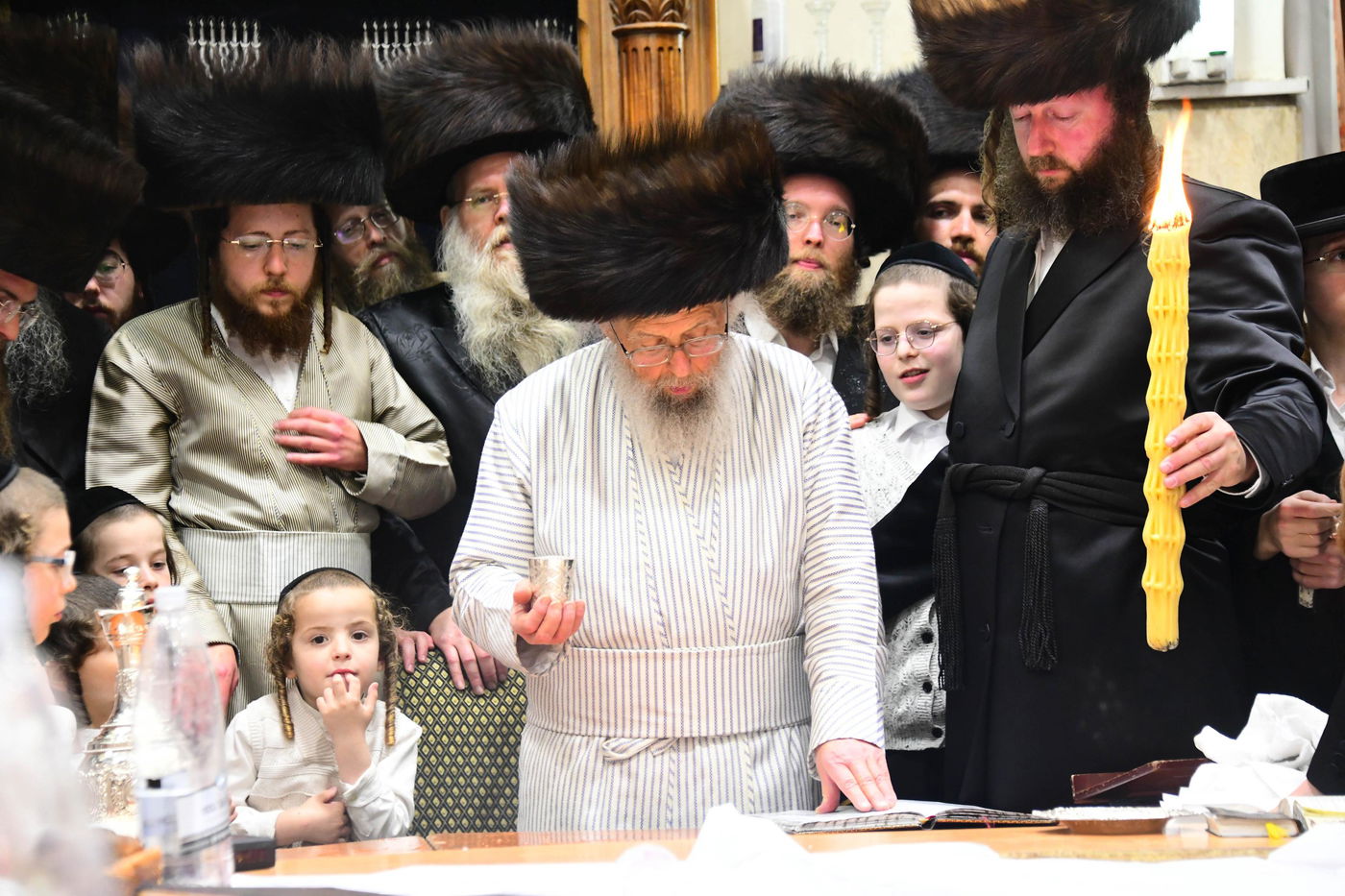 האדמו"ר מפינסק קרלין שבת בב"ב