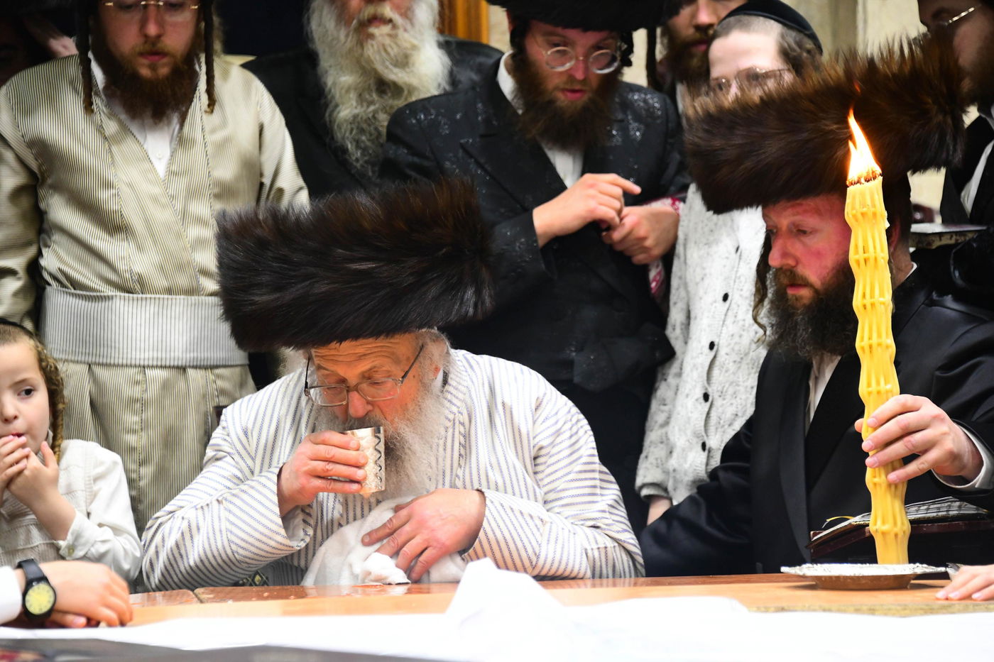 האדמו"ר מפינסק קרלין שבת בב"ב