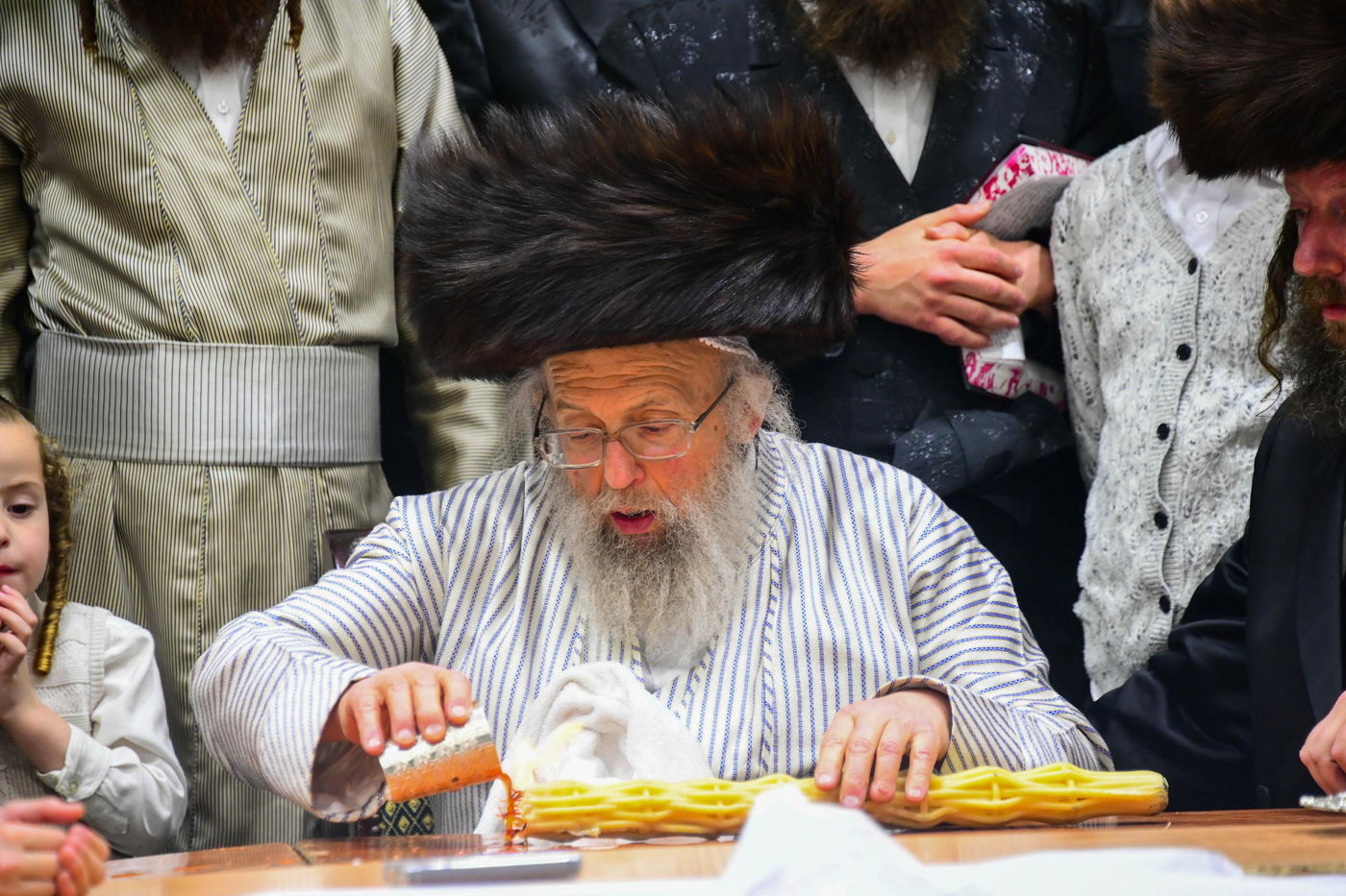 האדמו"ר מפינסק קרלין שבת בב"ב