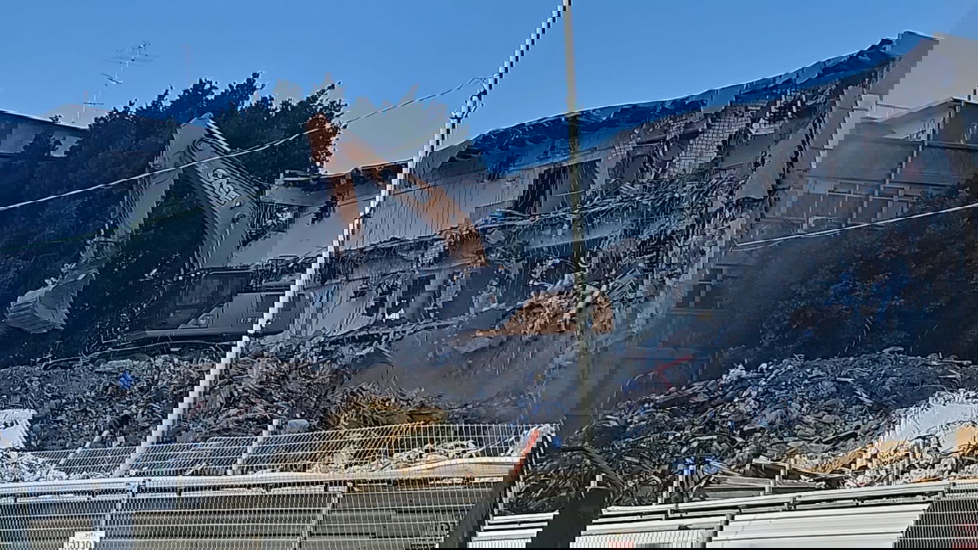 הריסת מבנה בבני ברק