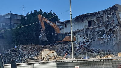 הריסת מבנה בבני ברק 