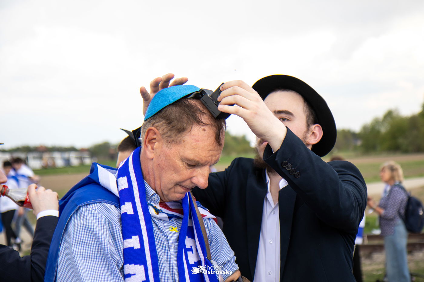 יום השואה באושוויץ