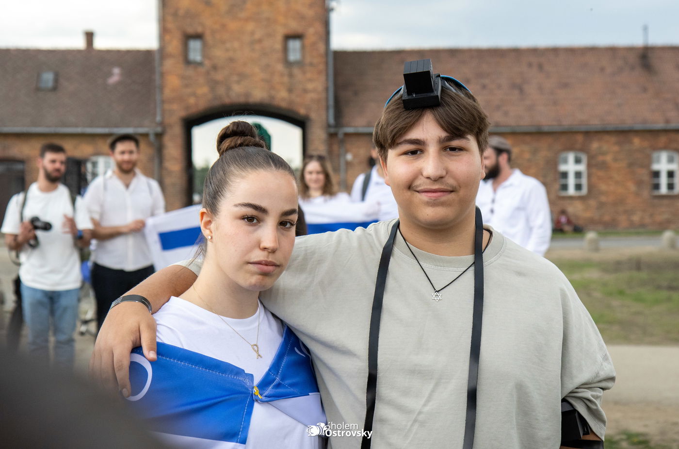 יום השואה באושוויץ