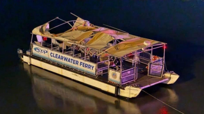 הסירה שנפגעה, הלילה