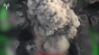 כך הותקפה התשתית לאחסון טילים מדויקים בביירות | צפו