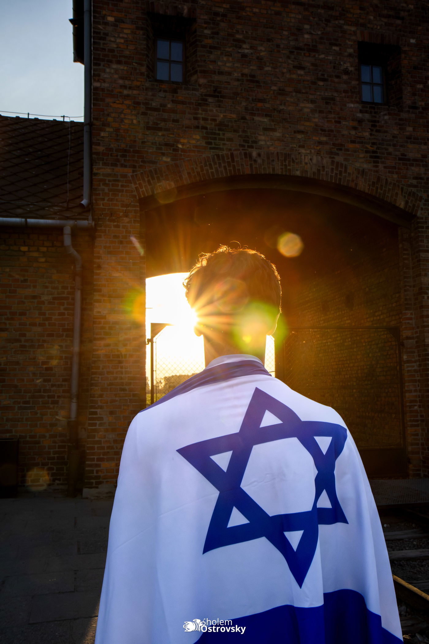 יום השואה באושוויץ