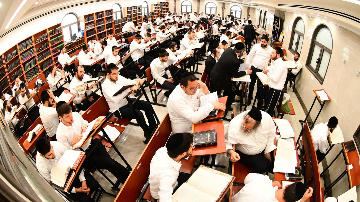 פתיחת זמן קיץ ברשת הכוללים של הגאון רבי עמרם פריד