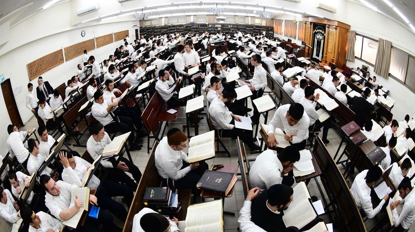 פתיחת הזמן בישיבת 'קריית מלך'