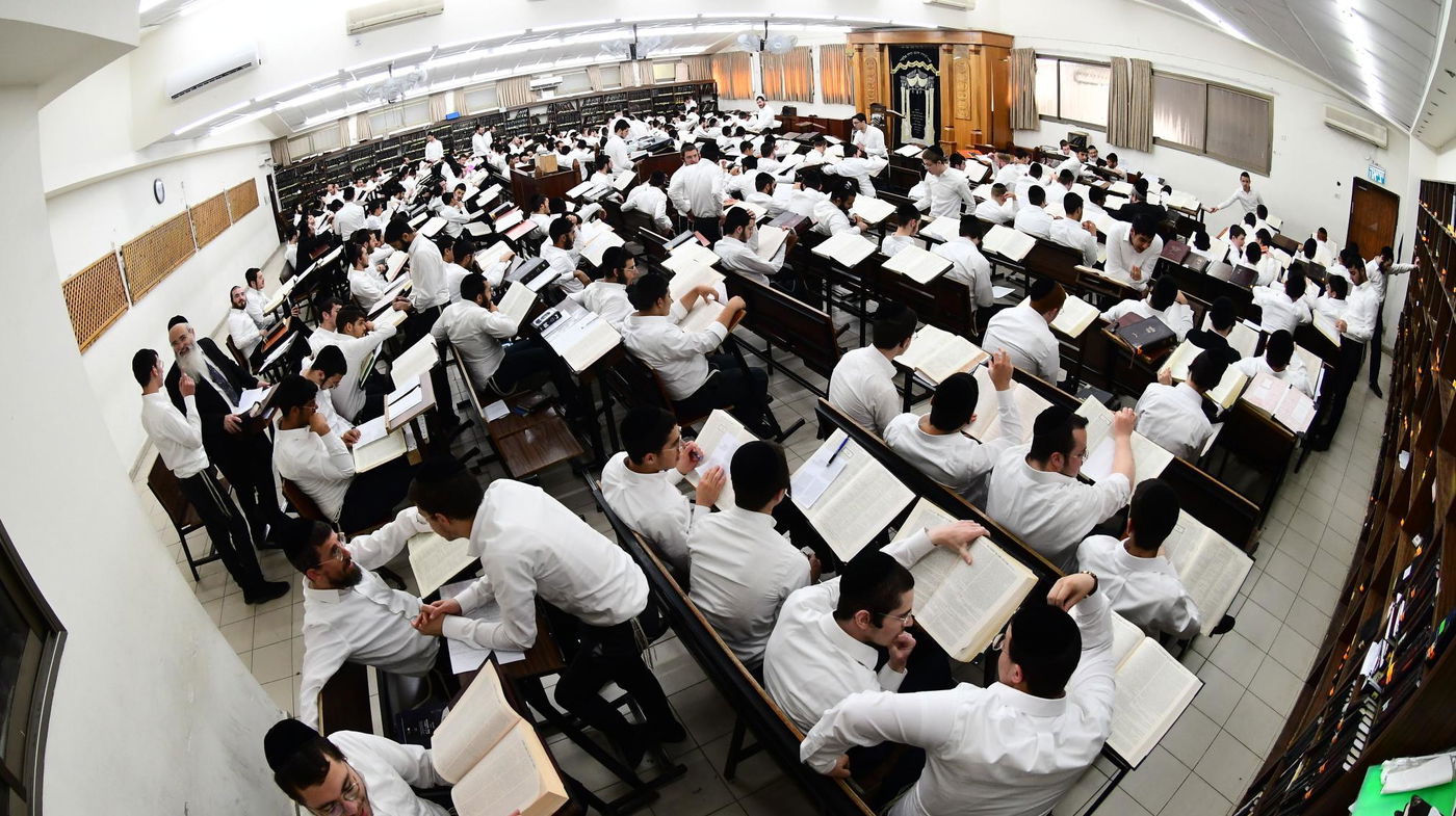 פתיחת הזמן בישיבת 'קריית מלך'