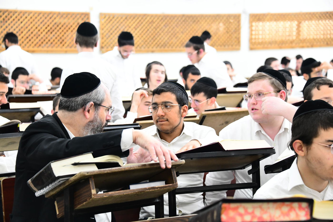 פתיחת הזמן בישיבת 'קריית מלך'