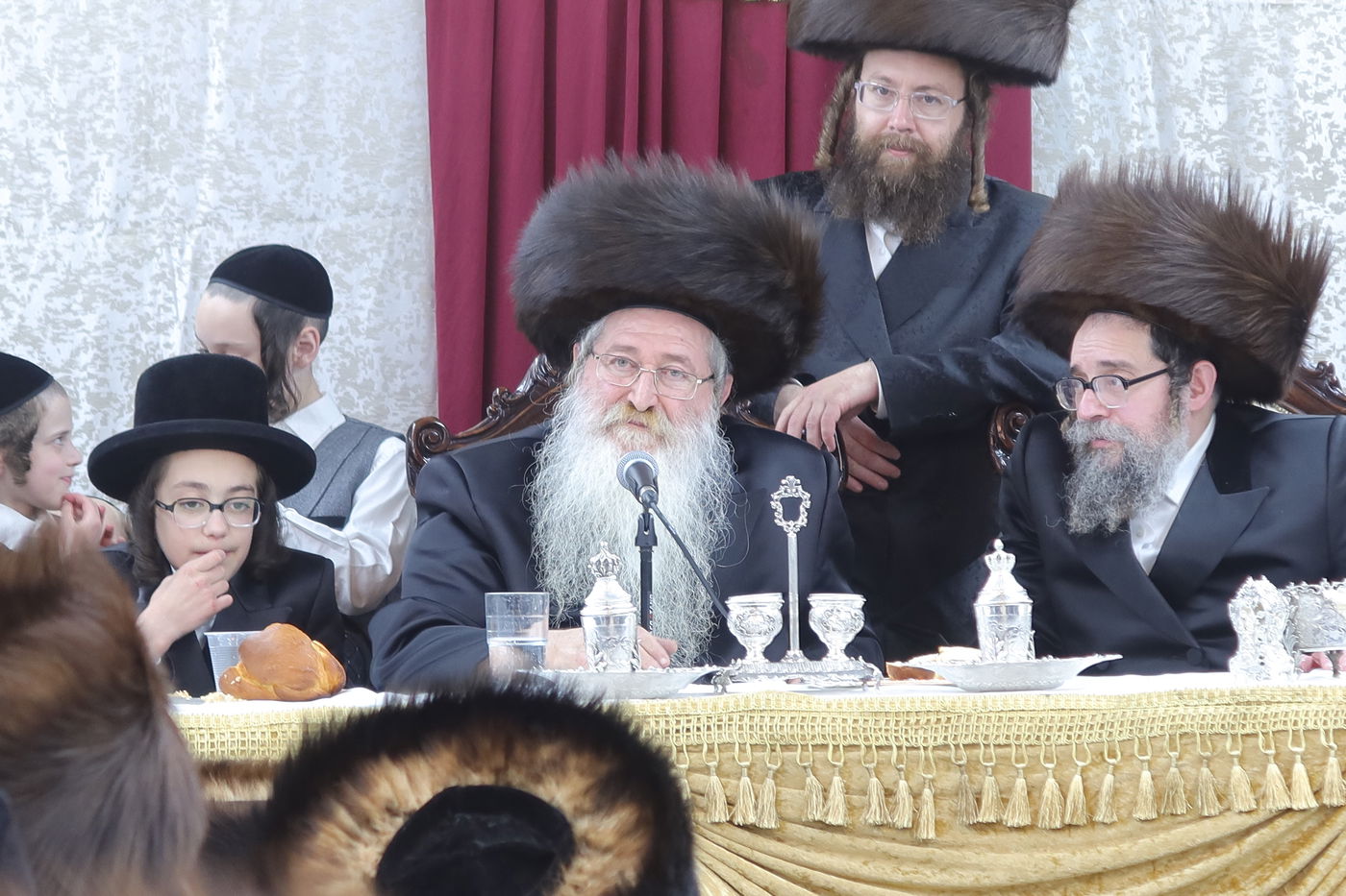 שמחת בר המצווה לנכדו הראשון של האדמו"ר מסקולען ירושלים