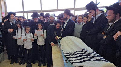 ״כי אין סעיף בשולחן ערוך שהמנוח לא ידע״ - היתומים באמירת הקדיש