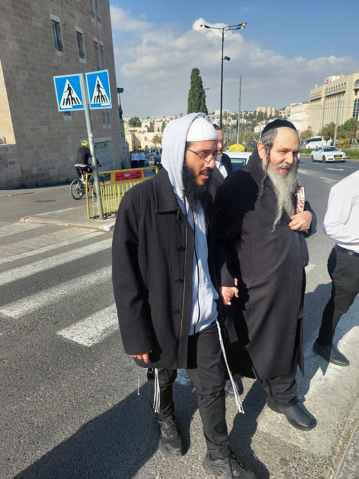 הרב ארוש ותלמידו אלייצור