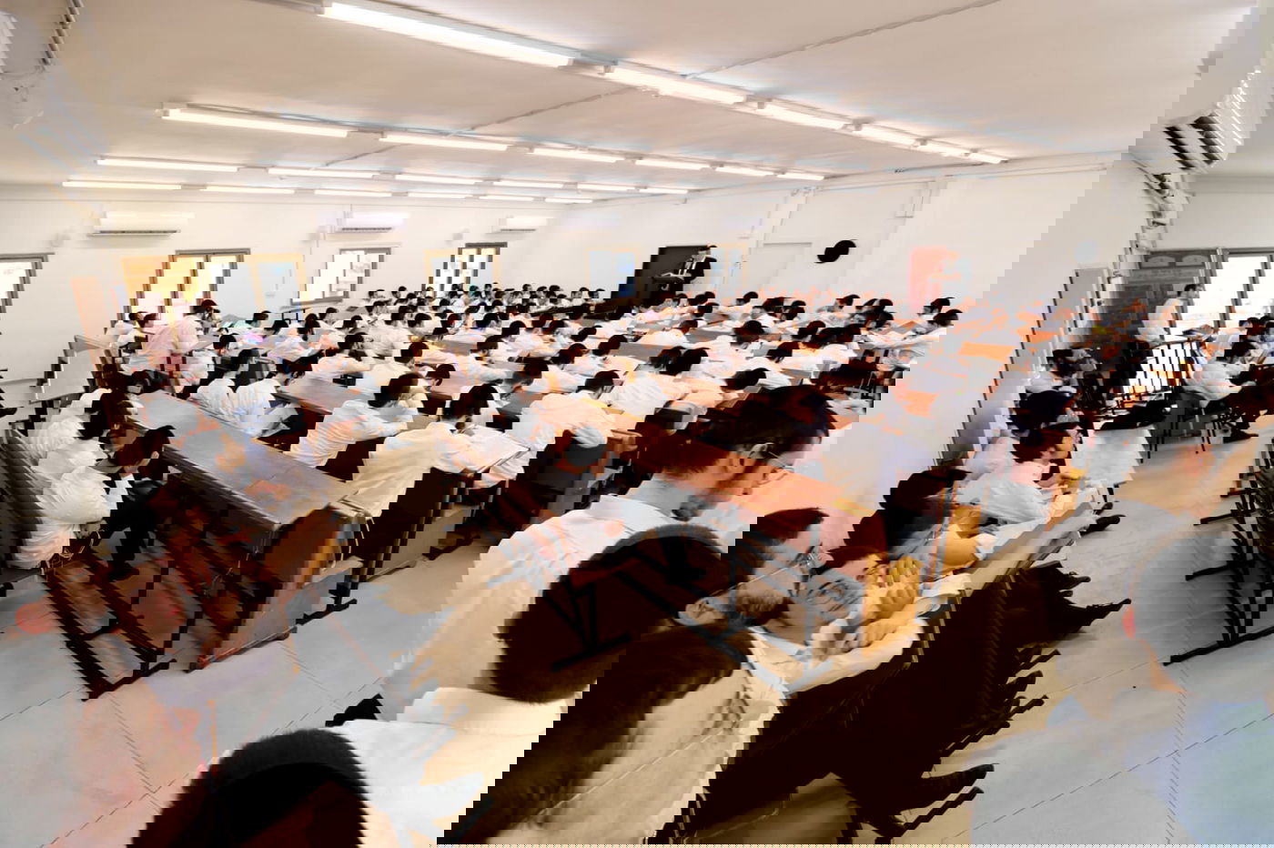 פתיחת זמן קיץ בפוניבז'