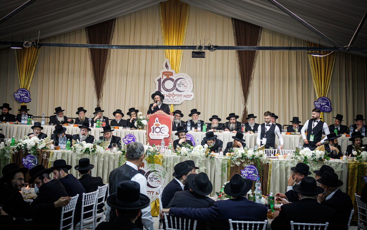 סעודת הילולא בקרעסטיר