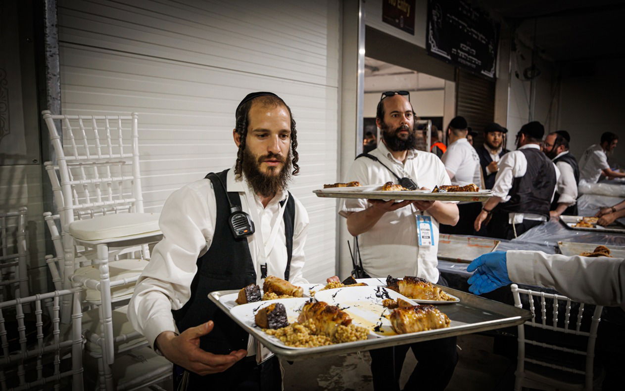 סעודת הילולא בקרעסטיר