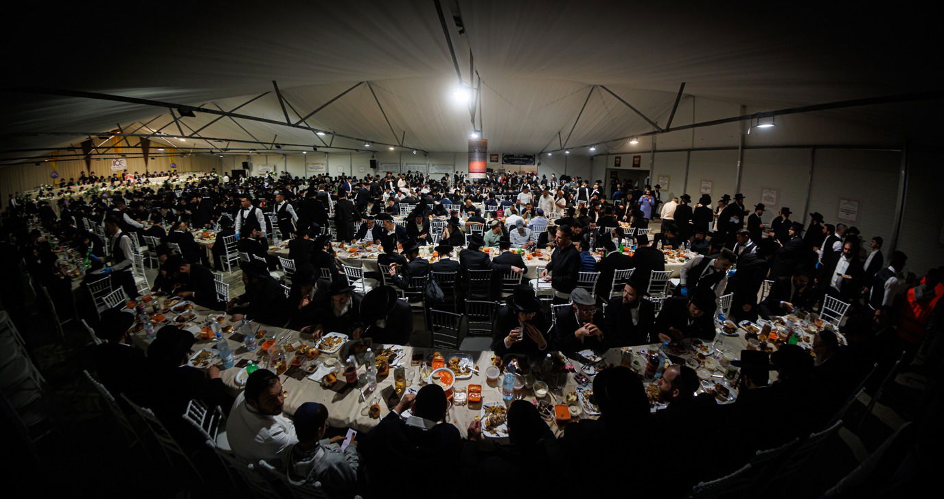 סעודת הילולא בקרעסטיר