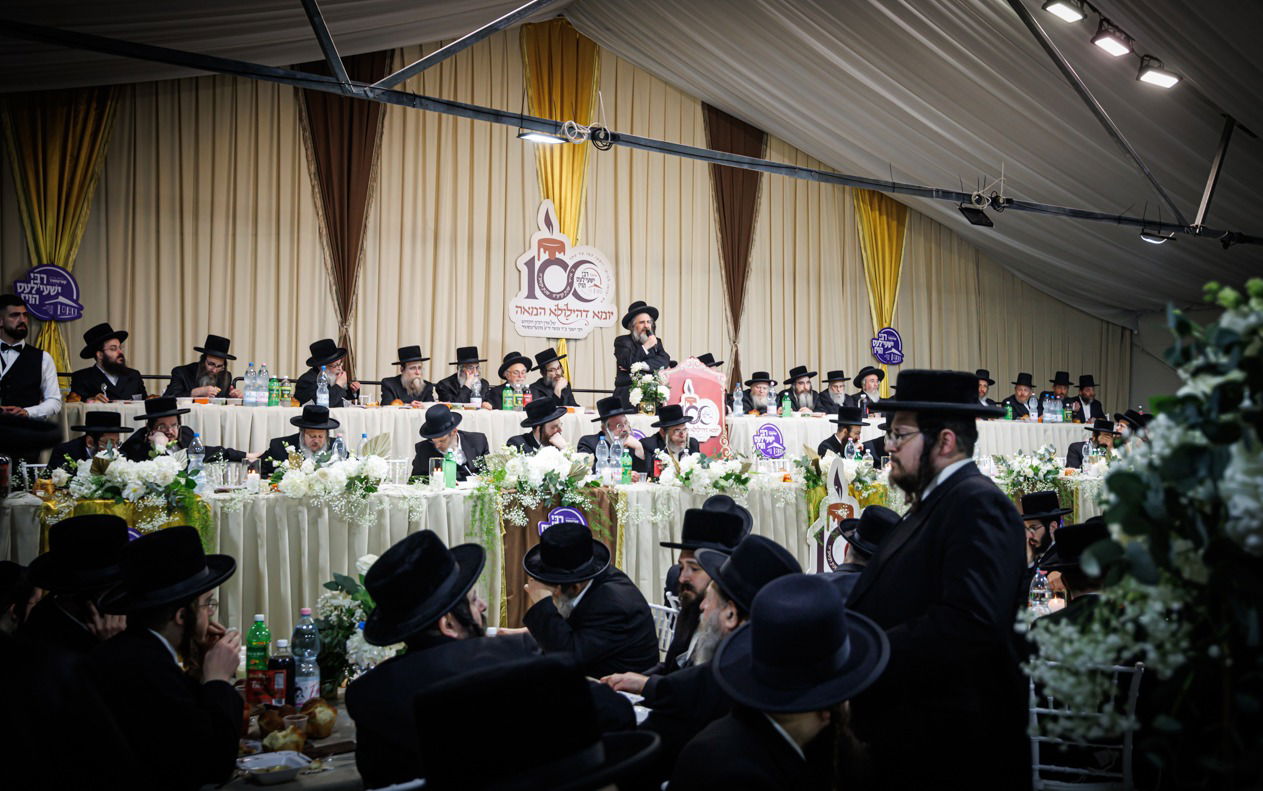 סעודת הילולא בקרעסטיר