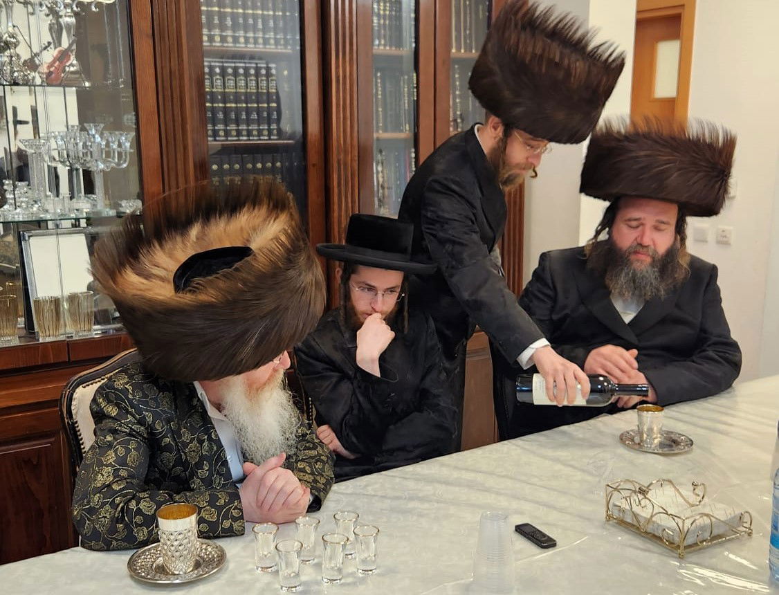 שמחת בית קרעטשניף קרית גת – קאמארנא