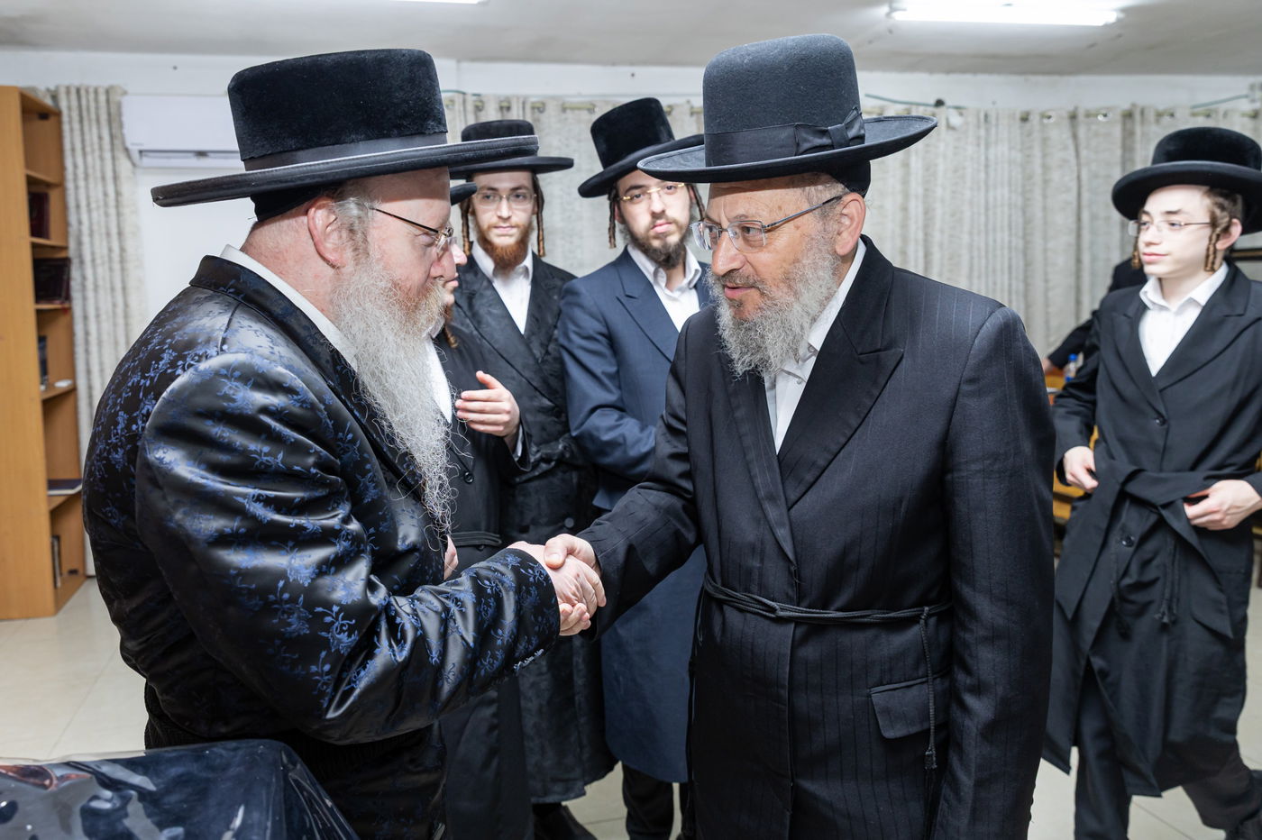 שמחת בית קרעטשניף קרית גת – קאמארנא