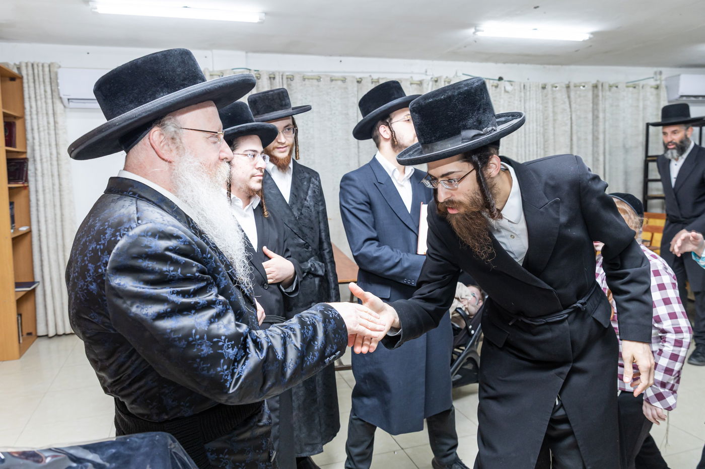 שמחת בית קרעטשניף קרית גת – קאמארנא