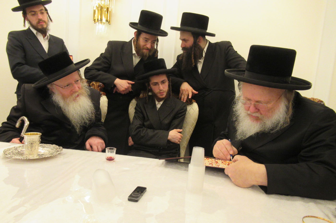 שמחת בית קרעטשניף קרית גת – קאמארנא