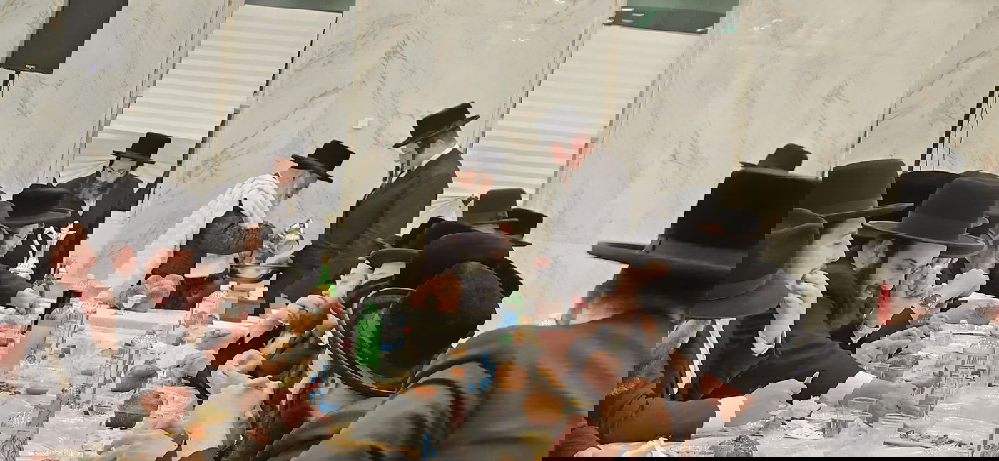 האדמו"ר מקוסען לייקווד בהילולת הרה"ק ר' ישעל'ע מקרעסטיר זי"ע