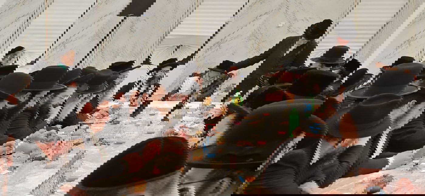 האדמו"ר מקוסען לייקווד בהילולת הרה"ק ר' ישעל'ע מקרעסטיר זי"ע