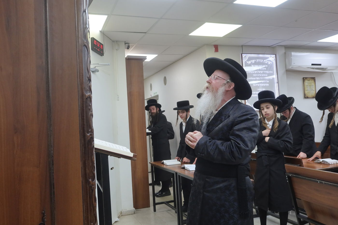 מסיבת לחיים בקרעטשניף קריית גת