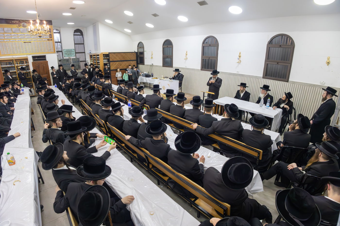 כינוס בחורי פינסק קרלין לקראת ההילולא קדישא 