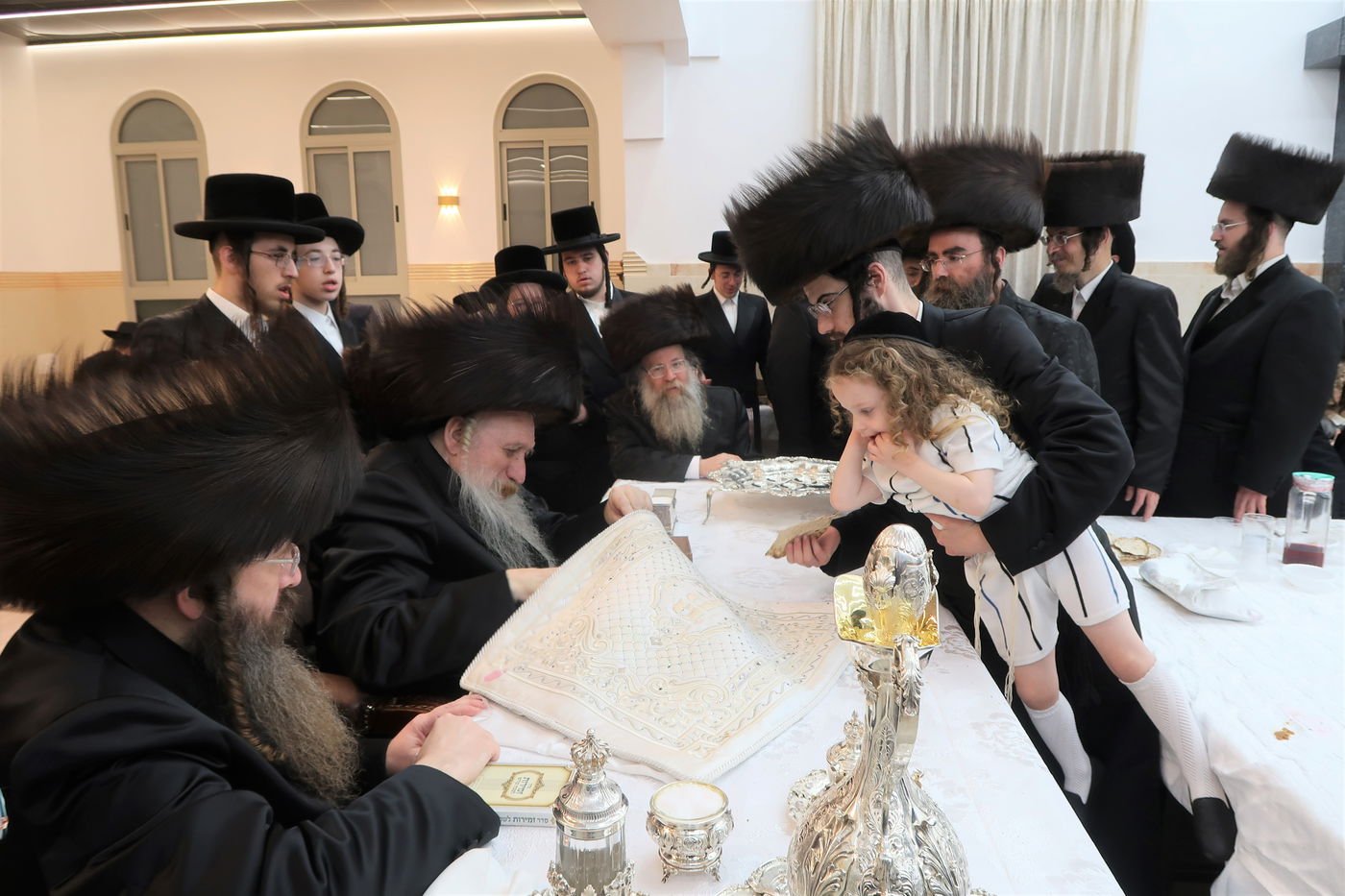 סעודת משיח בחצה"ק טשארנוביל