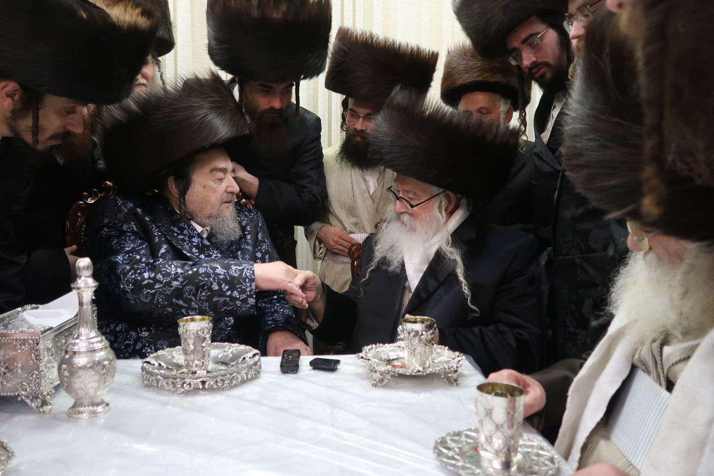 האדמו"ר ממשכנות הרועים בביקור אצל הגרי"מ שכטר