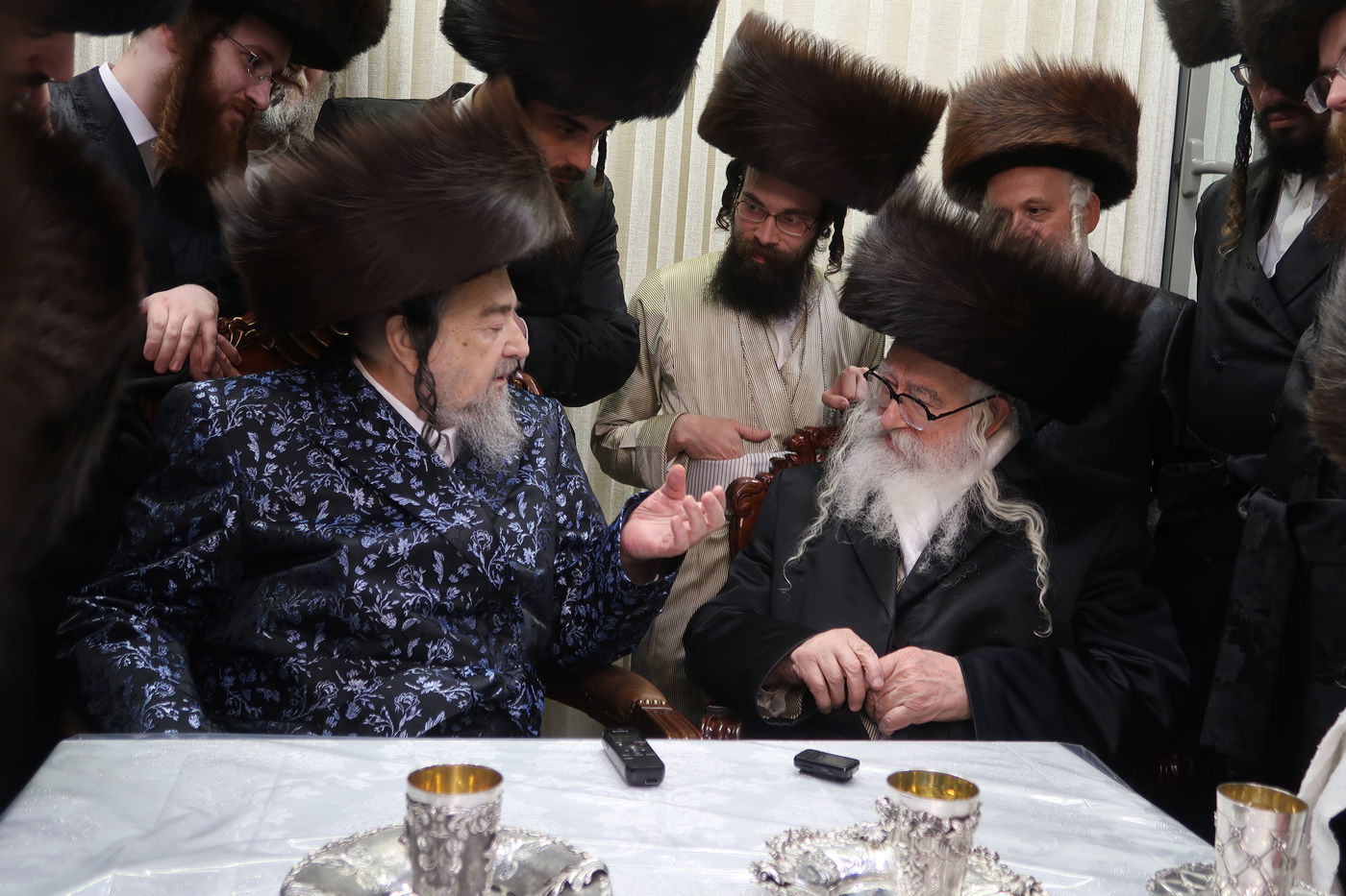 האדמו"ר ממשכנות הרועים בביקור אצל הגרי"מ שכטר