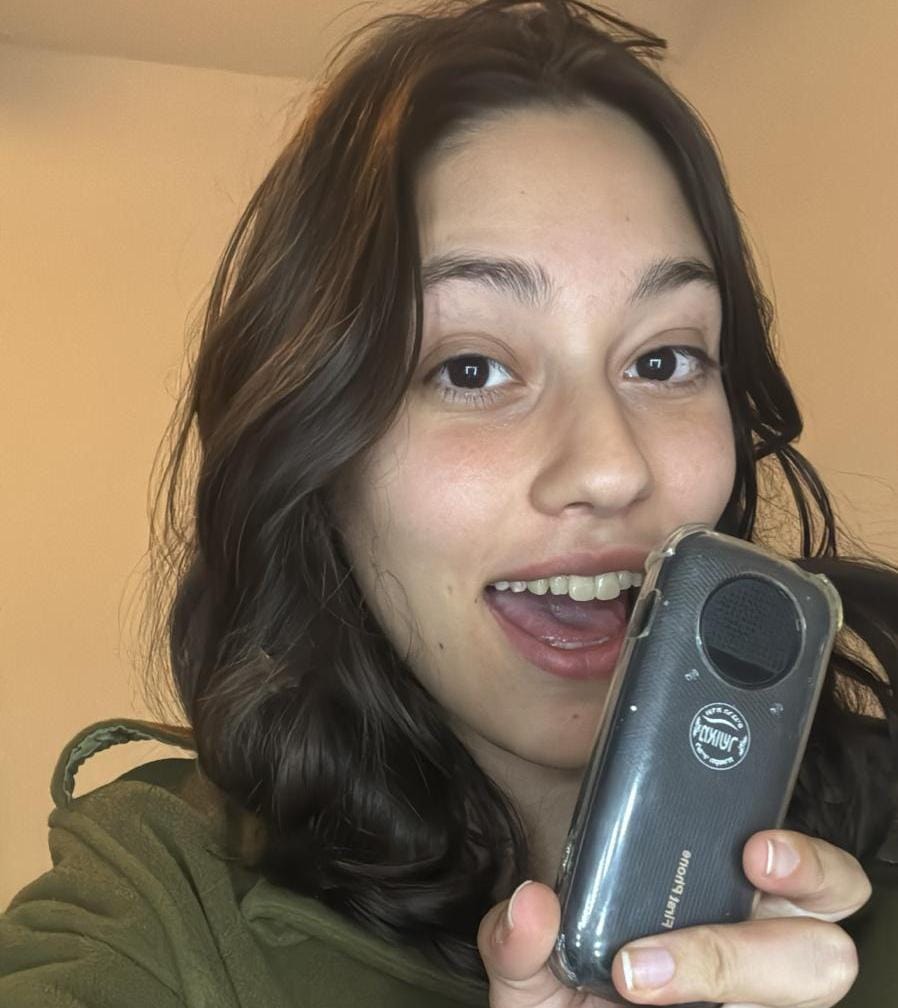 הדר מוכתר והטלפון הכשר