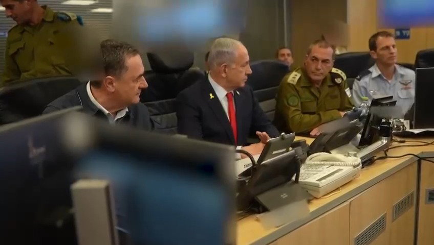 הבור בקריה בתל אביב בזמן התקיפה בתימן