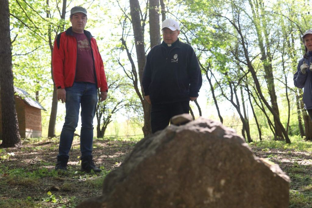 מבצע החזרת המצבות האבודות לבית הקברות היהודי בפשיסחה